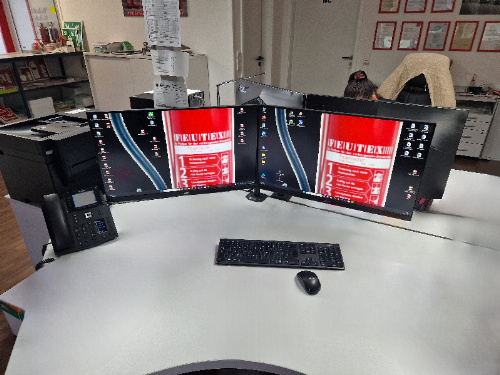 4